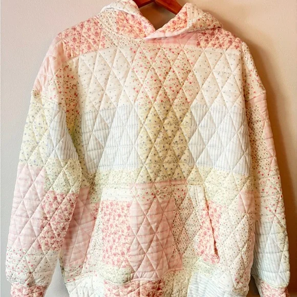 NWT Women's Quilted Patchwork Hoodie - Pastel Pink, Blue and Cream - Picture 3 of 11
